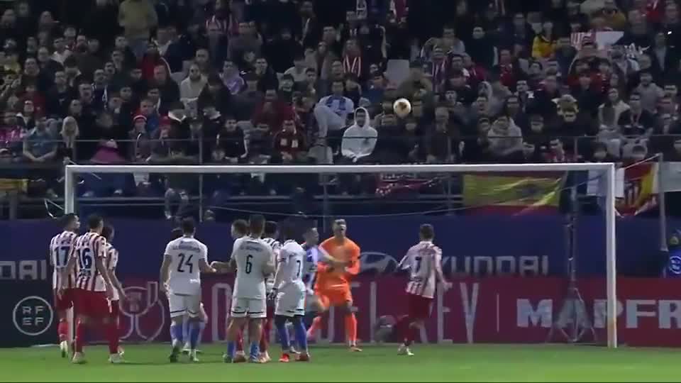 TA发布赛季前四分之一阶段球队评级：湖人第一档，勇士第三档