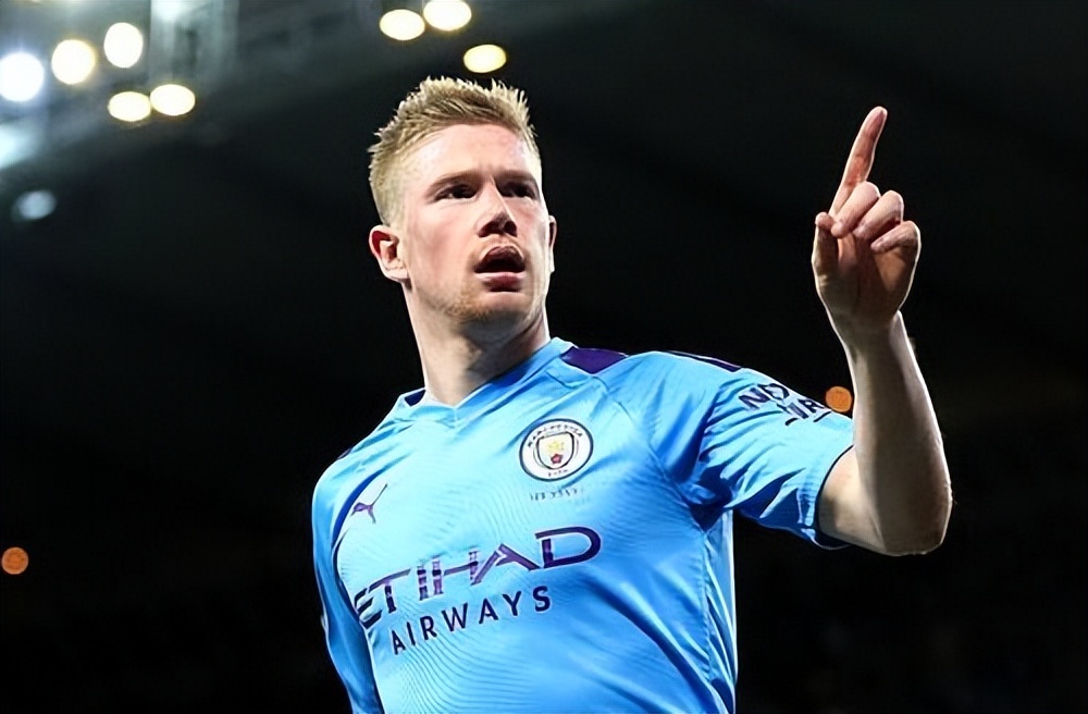 罗马诺：曼联已告知莱比锡准备正式报价谢什科